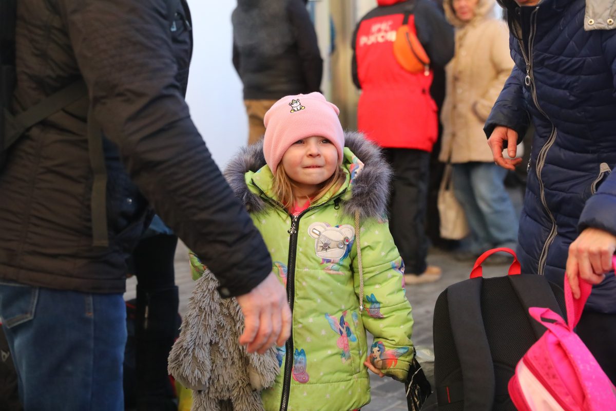 Опубликованы фото эвакуированных жителей Мариуполя, которые прибыли в Нижний Новгород