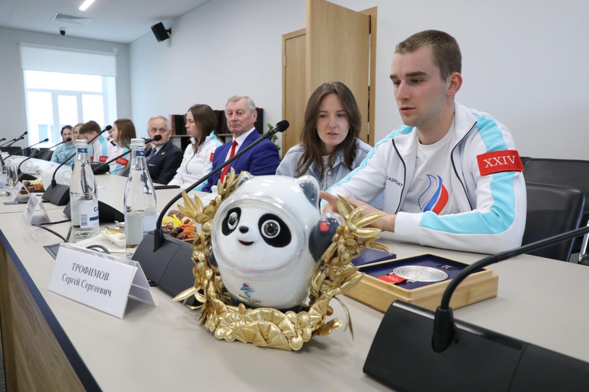Глеб Никитин встретился с нижегородскими участниками олимпийских зимних игр в Пекине
