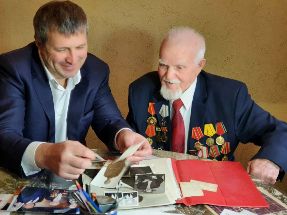 В Дзержинске Иван Носков лично поздравил ветеранов Великой Отечественной войны накануне Дня Победы