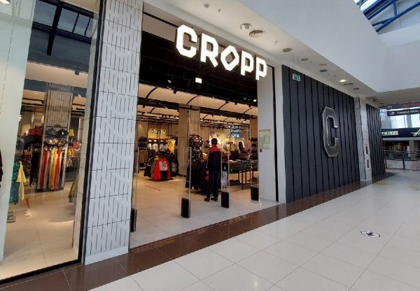 Магазины Cropp и Reserved возобновили работу в Нижнем Новгороде под новыми брендами