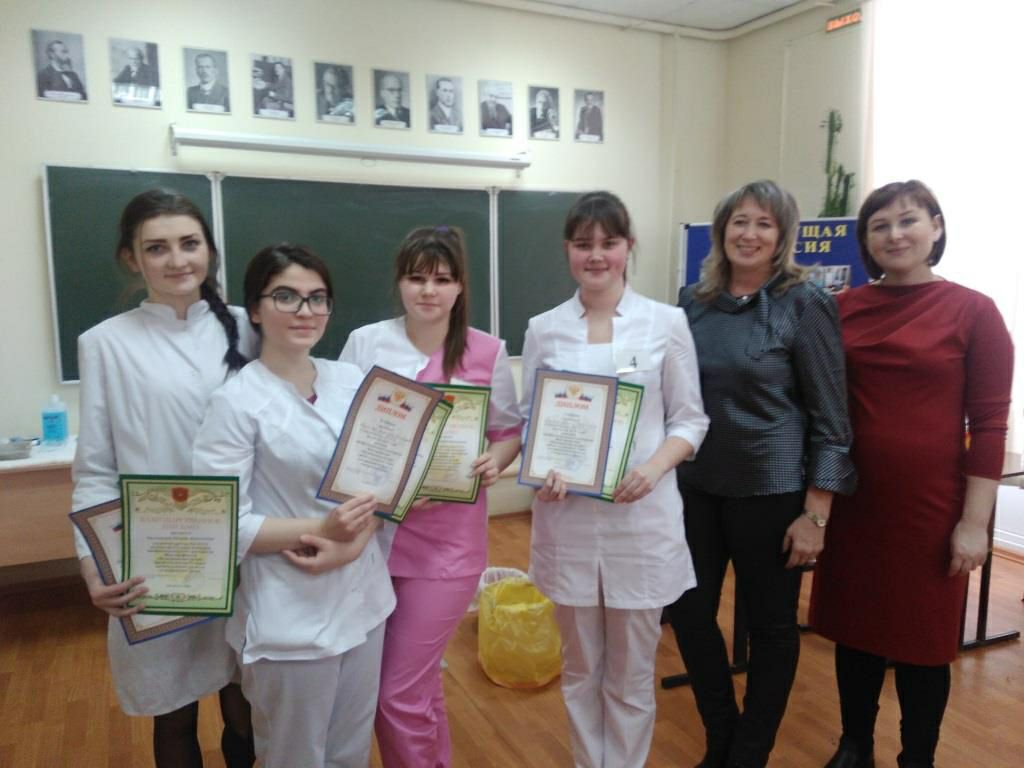 «Я мечтаю о сандалиях-скороходах»: что вдохновляет нижегородских медсестер
