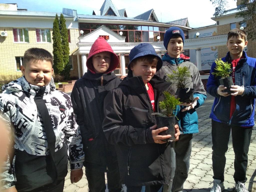 Для 160 нижегородских школьников организовали учебные сборы
