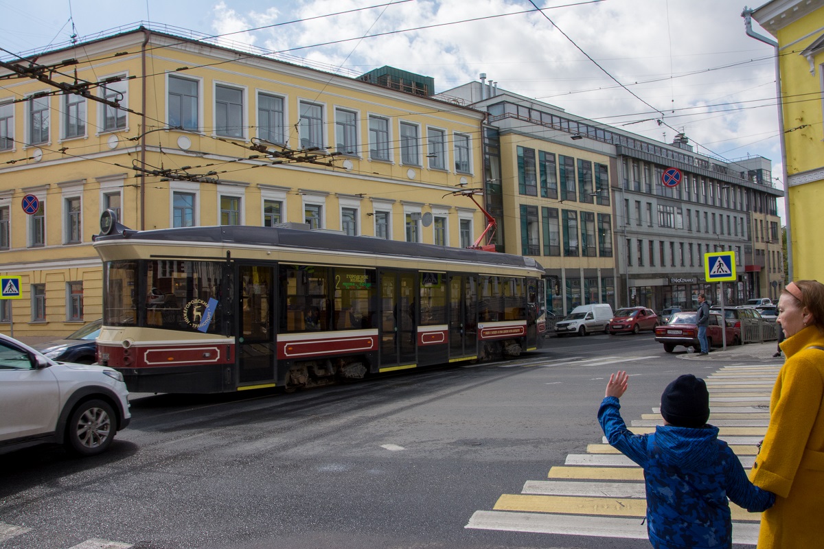 Пропускная способность на улице Варварской увеличилась после ремонта трамвайных путей