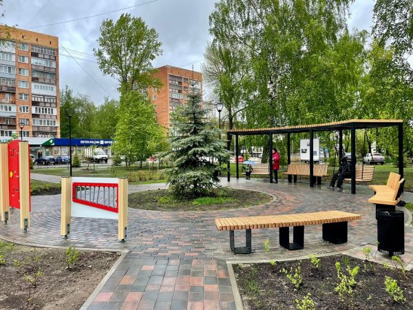 В Нижнем Новгороде завершилось благоустройство сквера «Ракета»