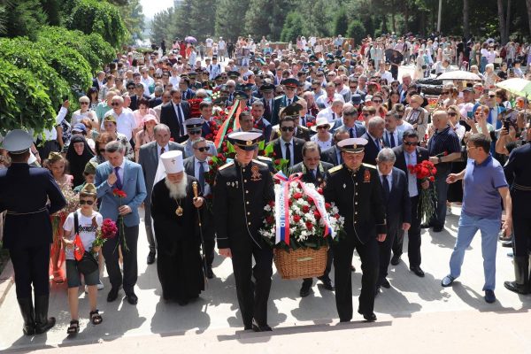 В зарубежных регионах-партнерах Нижегородской области прошло шествие «Бессмертного полка»