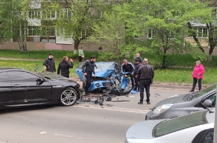 Три человека пострадали в лобовом ДТП в Нижнем Новгороде