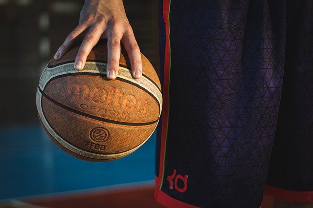 Баскетбольную площадку могут открыть в ТРЦ «Жар-Птица» в Нижнем Новгороде