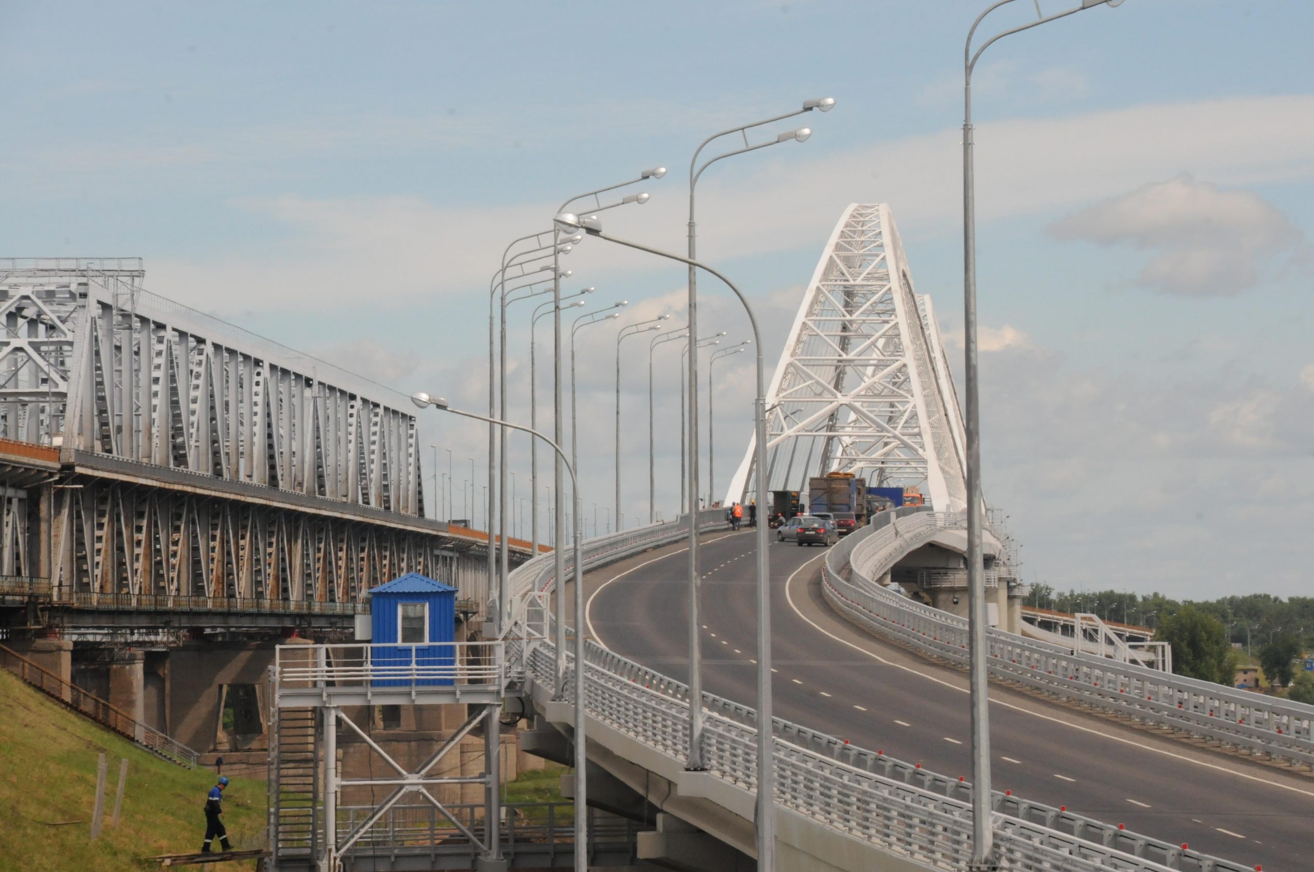 Борский мост в сторону Нижнего на велосипеде