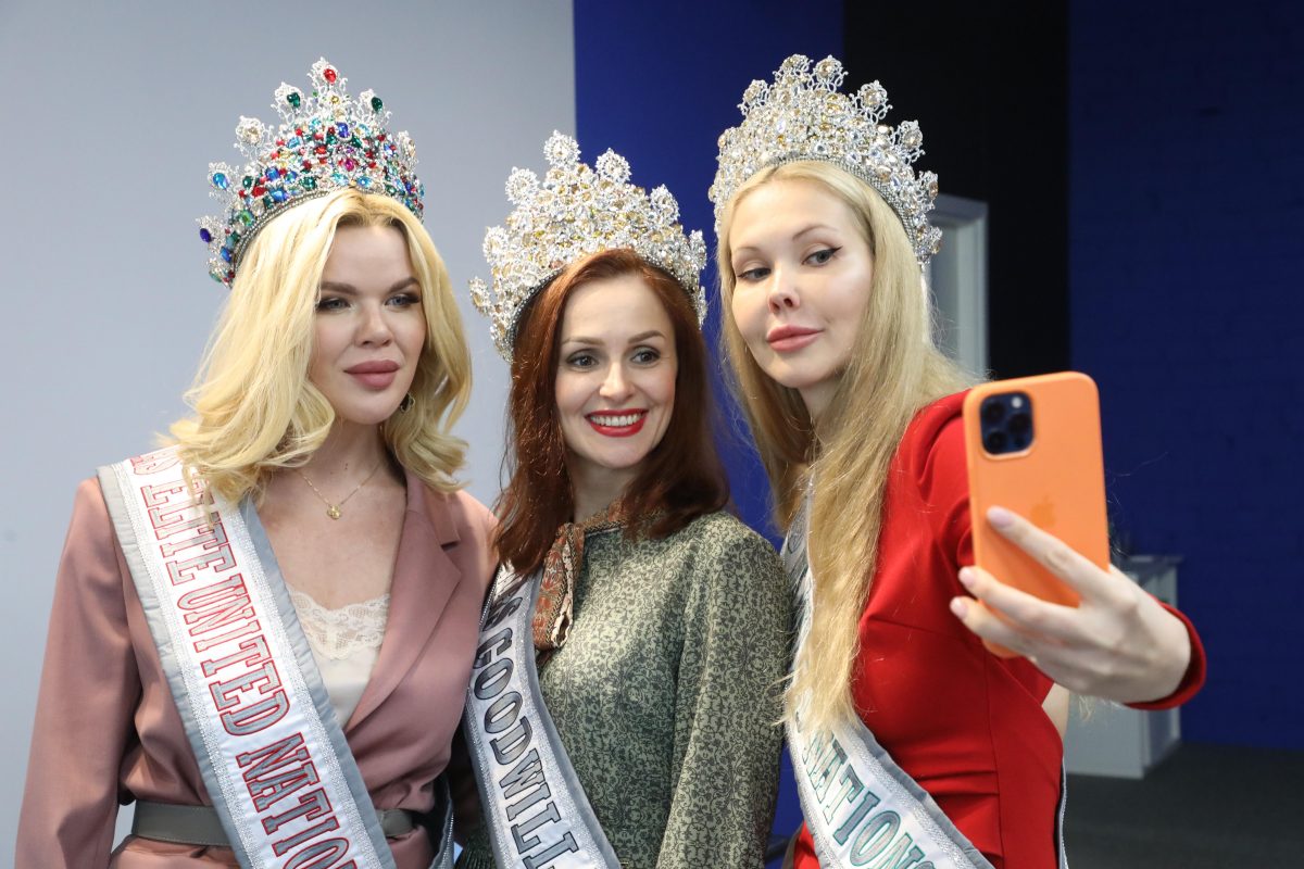 Нижегородские победительницы конкурса «Мисс ООН» рассказали, как совмещают благотворительность с воспитанием детей
