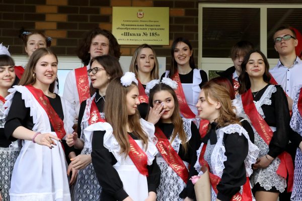 Более 5,6 тысячи учеников 11 классов закончат школу в Нижнем Новгороде в этом году