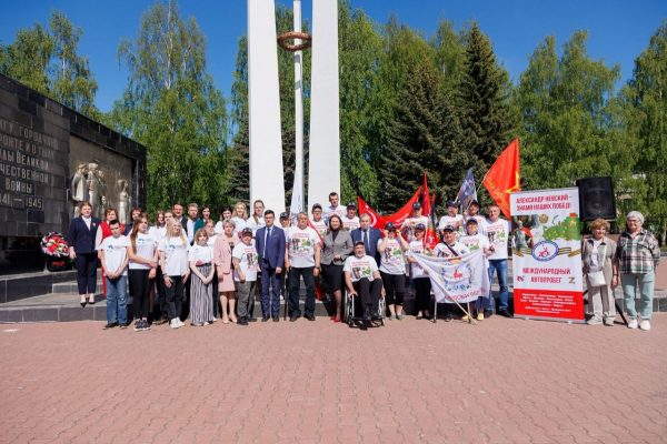 В&nbsp;Городце финишировал международный автопробег «Александр Невский — знамя наших&nbsp;побед!»