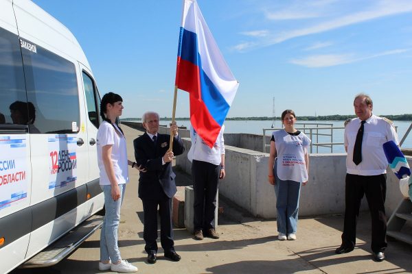 Городец принял участие в акции «Эстафета флага России»