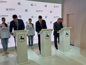 Правительство Нижегородской области заключило соглашение с&nbsp;ДОМ. РФ&nbsp;и&nbsp;ВТБ о&nbsp;развитии программы социальной ипотеки