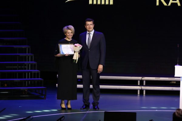 Глеб Никитин вручил медикам благодарственные письма правительства Нижегородской области