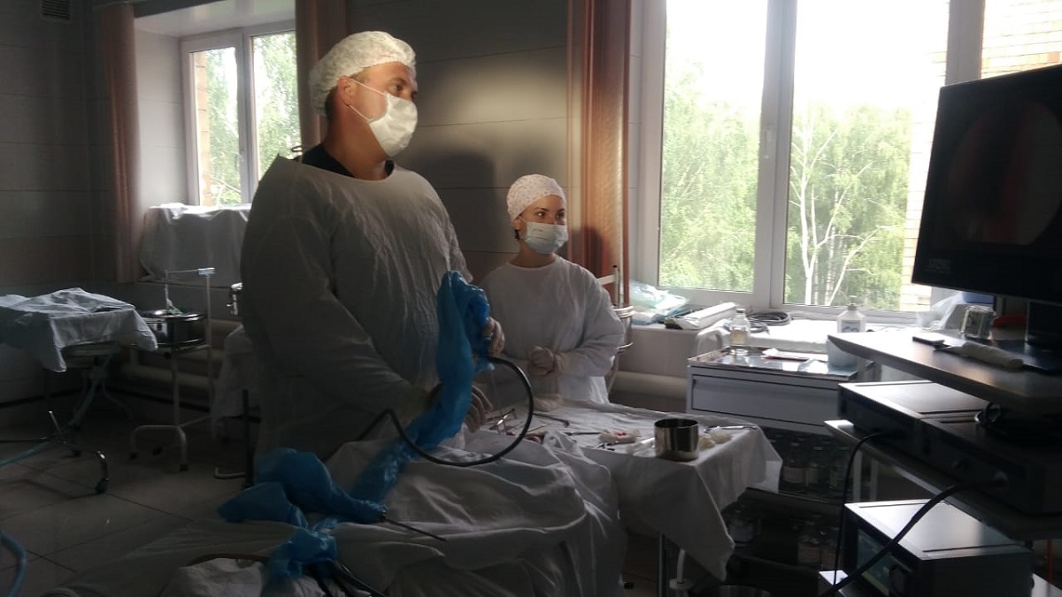 Операцию по удалению грибковой инфекции на лице впервые провели в больнице им. Семашко