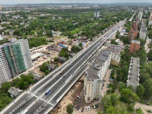 Шумопоглащающие экраны на новой развязке Циолковского установят к концу августа