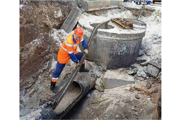 Капитальный ремонт водопровода на Полтавской гарантирует бесперебойное водоснабжение
