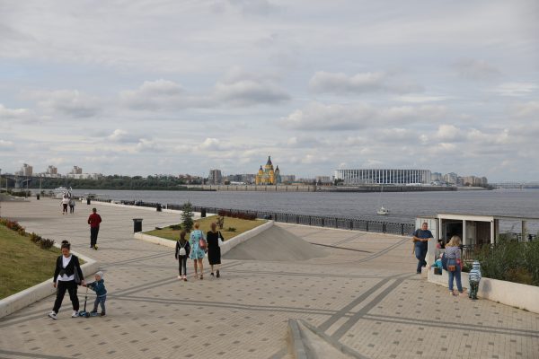 В мэрии рассказали, почему генераторы все еще работают на Нижневолжской набережной