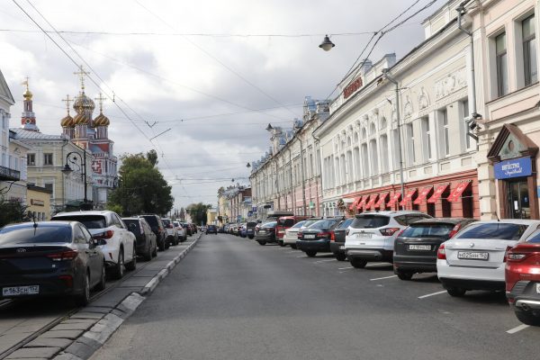 Правда или ложь: по улице Рождественской пустят трамваи?