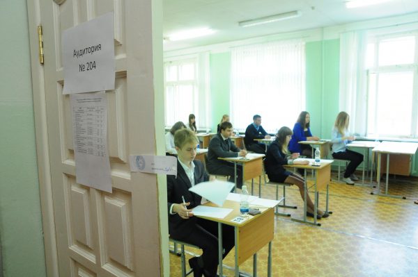 Экзамен на прочность: нижегородские школьники не сдали ОГЭ из-за заданий с ошибками