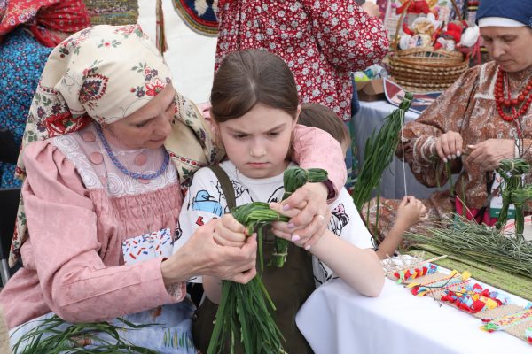 Ярмарка народных художественных промыслов пройдет с 11 июня по 31 июля в Нижнем Новгороде