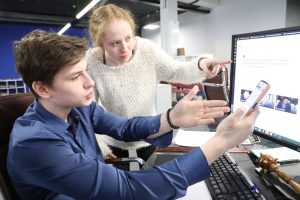 Смартфоны и бытовая техника стали лучшими покупками среди жителей