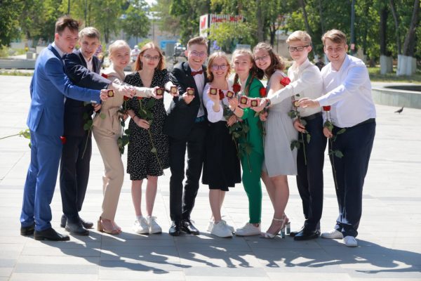 19 выпускников школ Дзержинска заработали 100 баллов по ЕГЭ