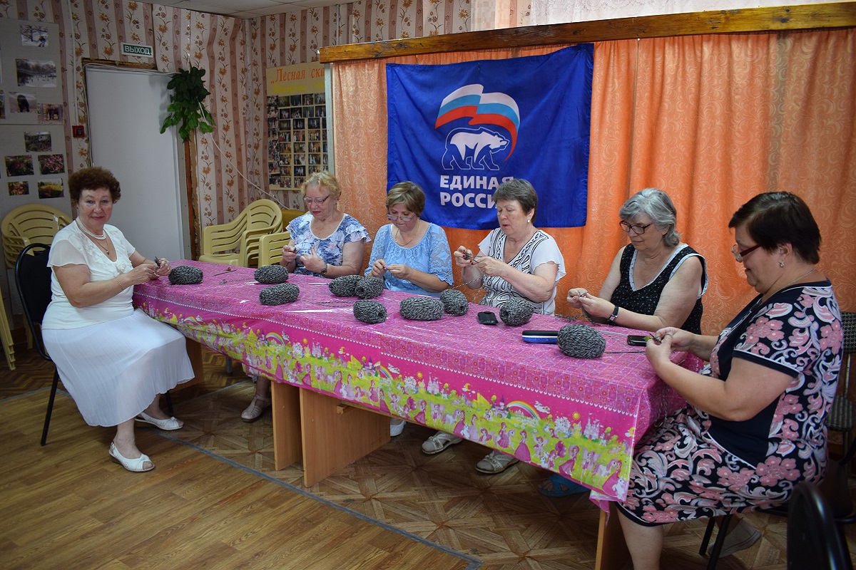 Стартовала всероссийская благотворительная акция «Бабушкина забота» для помощи жителям Донбасса