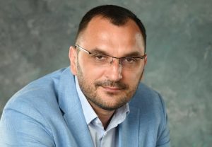 Михаил Першин провел прием граждан по вопросам образования