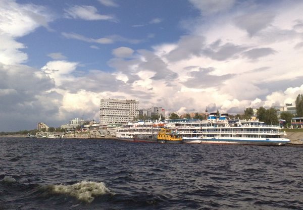 От ягоды до мебели: самарский минпром составил перечень продукции для импортозамещения