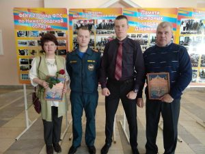 25 лет вместе: семья спасателей рассказала историю своего знакомства