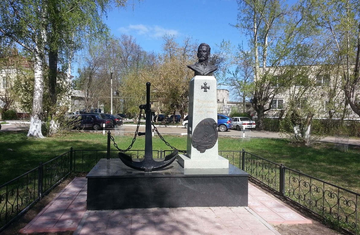Памятник Петру Черкасову был открыт в мае 2017 года