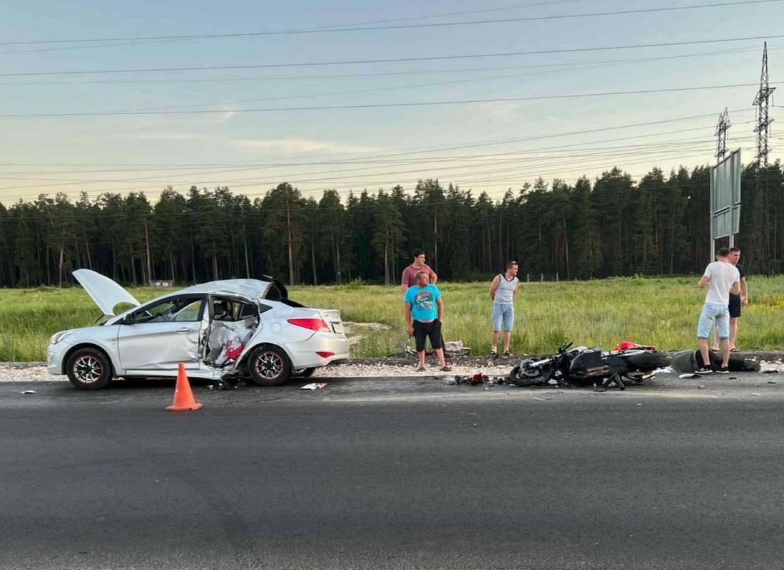 Иномарка насмерть сбила мотоциклиста в Балахнинском районе