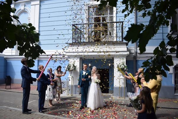 445 пар в Нижегородской области заключат брак 22 июля