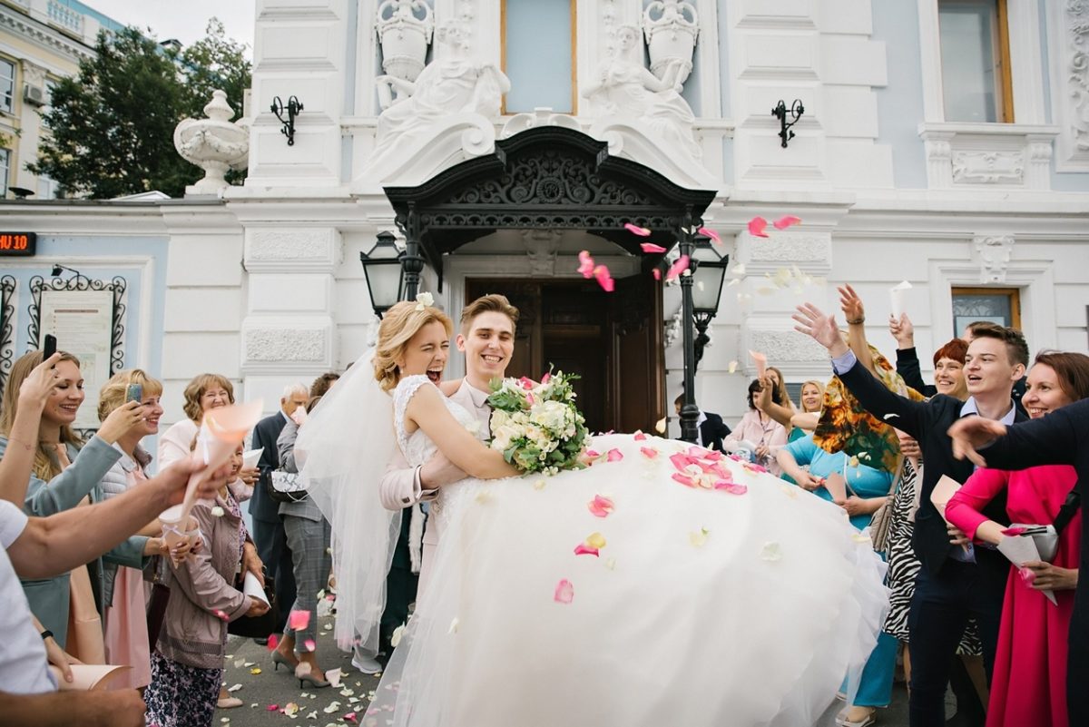 ТОП-18 мест для свадебной съемки в Нижнем Новгороде: верхом на коне, в цветах и под парусом