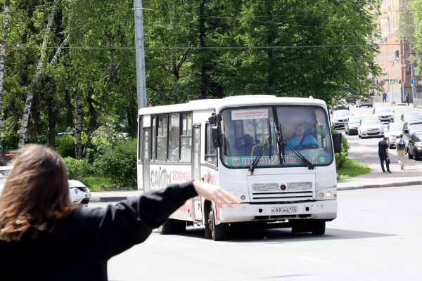 Жителям Заволжья пообещали решить вопрос с автобусными рейсами