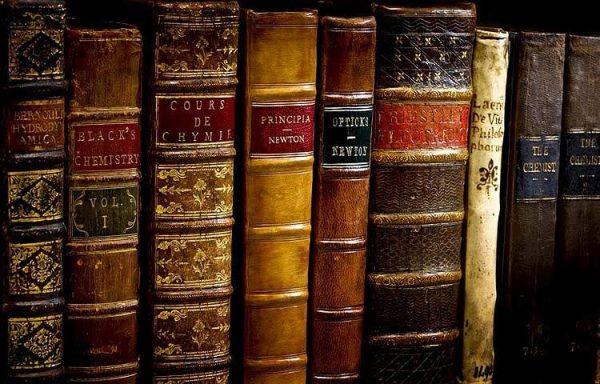 Купить художественную литературу в ассортименте