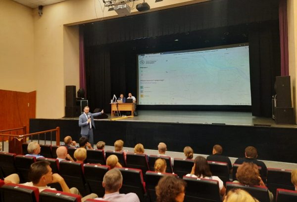 Новую маршрутную сеть обсудили с жителями Бора