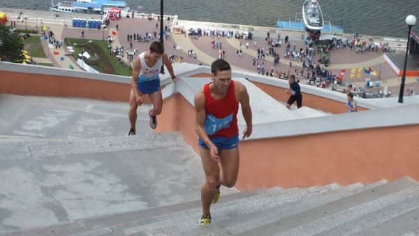 Забег по Чкаловской лестнице в Нижнем Новгороде состоится в День физкультурника