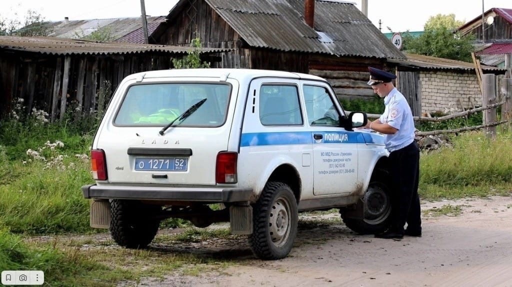 Полиция задержала 17-летнего парня за рулем ВАЗа, перевозившего пьяных друзей в Уренском районе