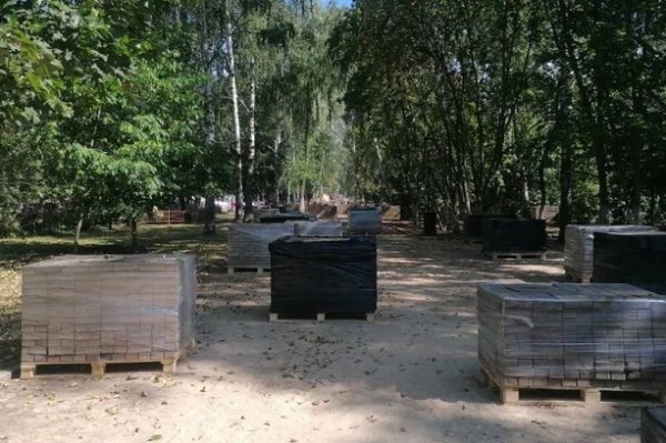 Мэрия начала благоустройство сквера на улице Дьяконова
