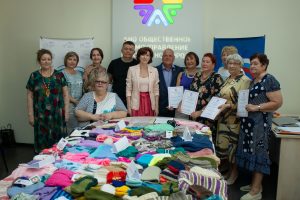 Более 3,5 тысяч вязаных вещей передаст Нижегородская область жителям Донбасса