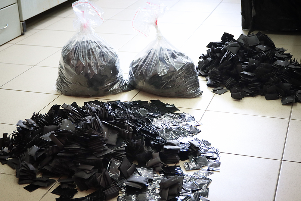Нижегородские полицейские накрыли наркодилеров, оставляющих закладки в детских садах и школах