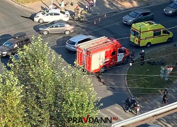 Девушка пострадала после столкновения иномарок на улице Циолковского