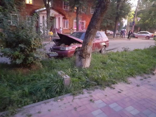 17-летний водитель «Лады» устроил ДТП с тремя пострадавшими в Заволжье