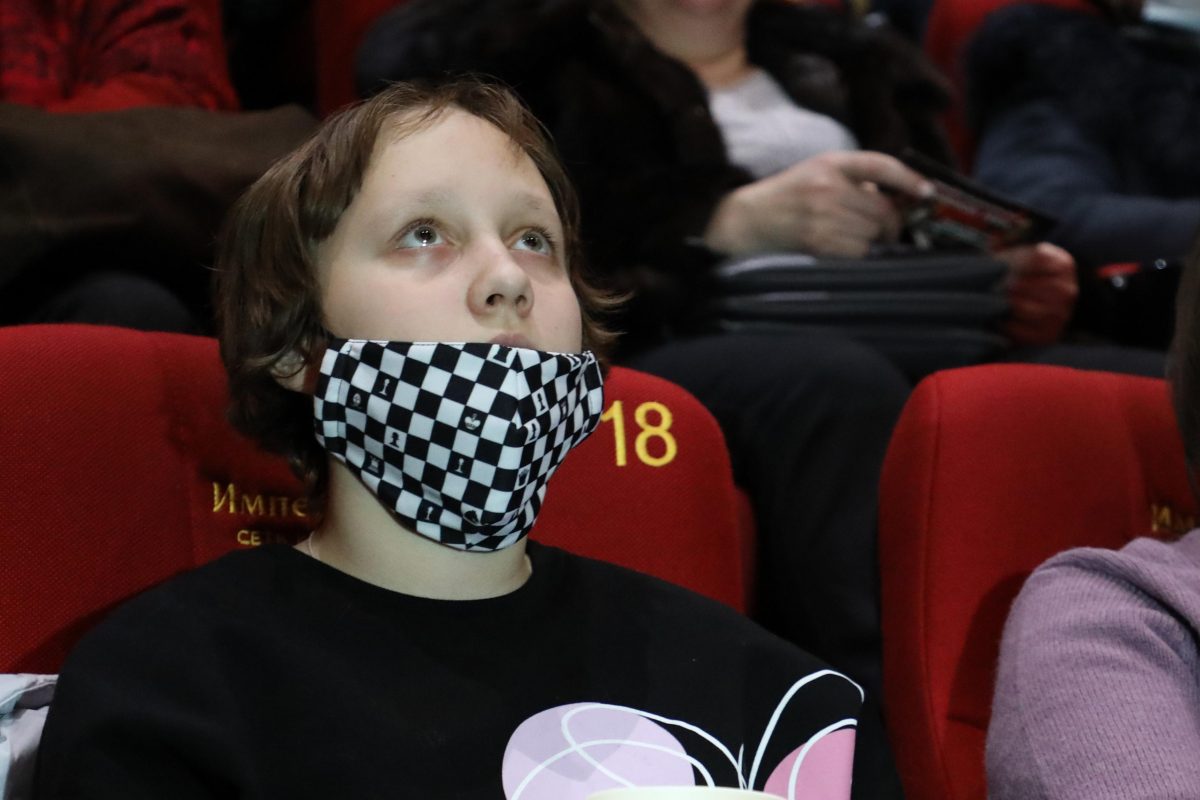 Жителям Нижегородской области рекомендуют носить маски в транспорте и общественных местах