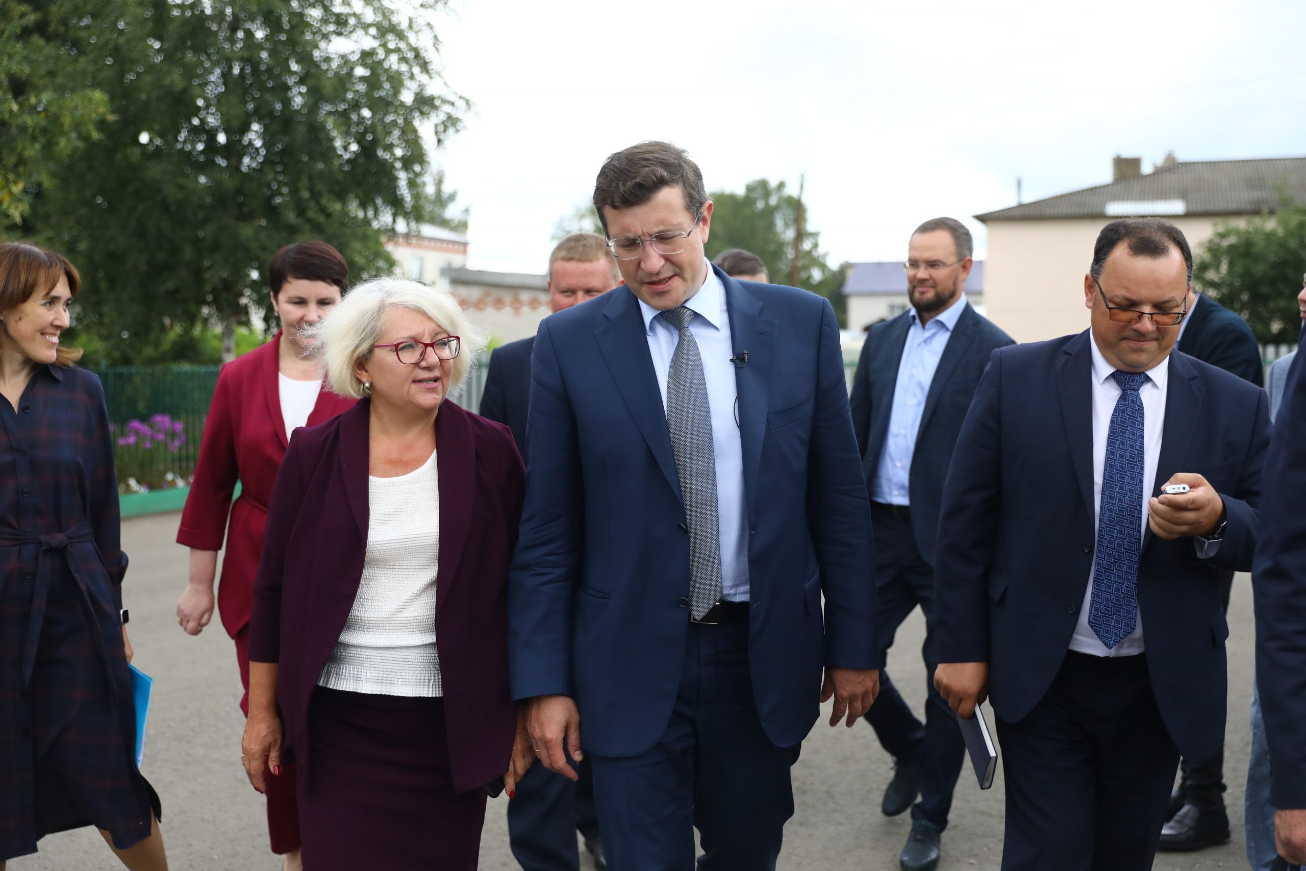 Опубликованы фото рабочего визита губернатора Глеба Никитина в Тоншаевский район
