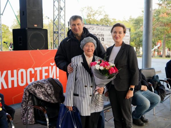 В Дзержинске отметили годовщину присвоения почетного звания «Город трудовой доблести»