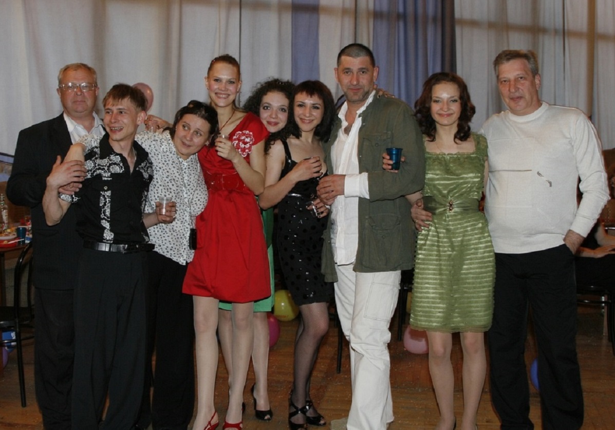 Сергей Пускепалис со своими выпускниками, 2008 год