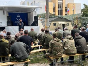 Депутат Госдумы Юрий Станкевич встретился с участниками спецоперации